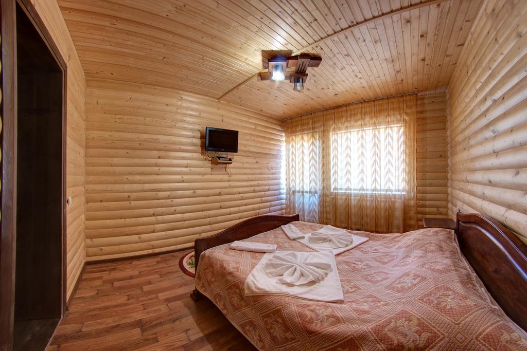 בוקובל Villa Vlad & Spa חדר תמונה