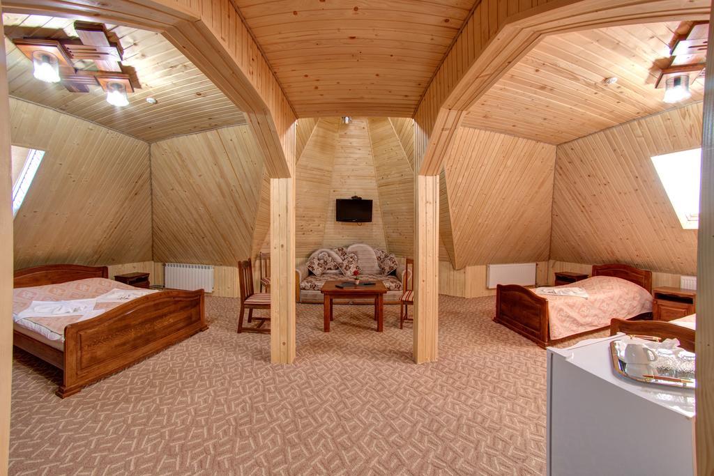 בוקובל Villa Vlad & Spa חדר תמונה