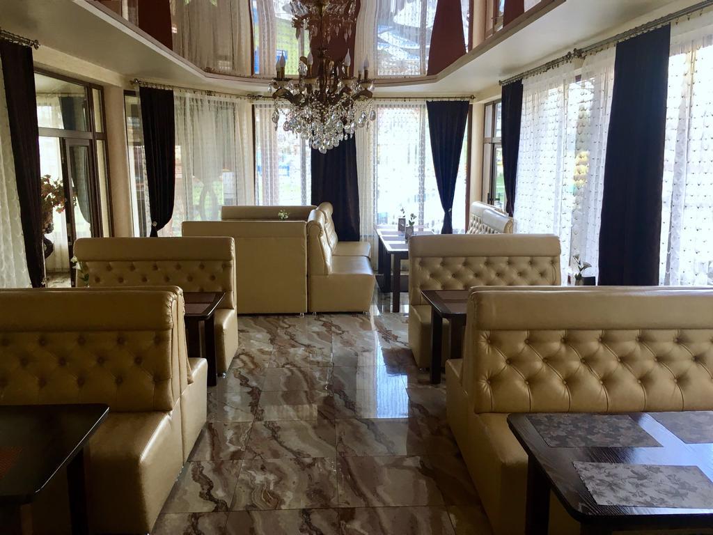 בוקובל Villa Vlad & Spa מראה חיצוני תמונה
