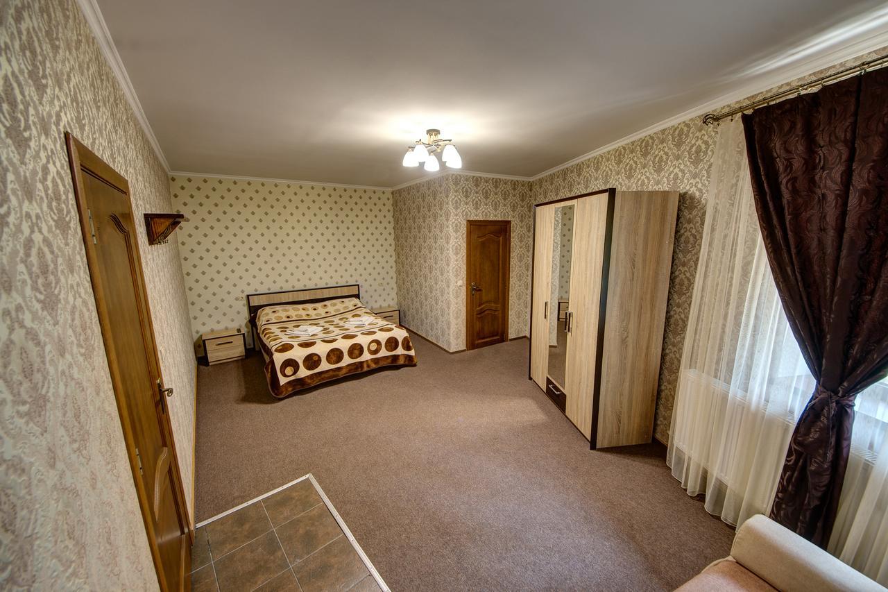 בוקובל Villa Vlad & Spa מראה חיצוני תמונה